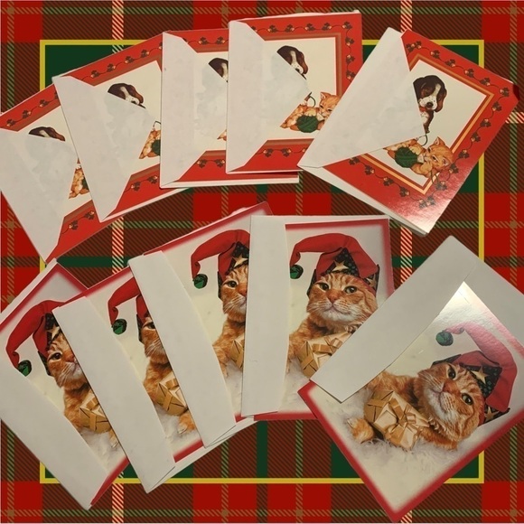 10 vintage cat and dog Christmas cards with envelopes - Picture 1 of 5